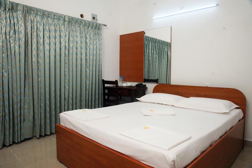 Hotel Surag Residency Tiruchirappalli Exterior foto