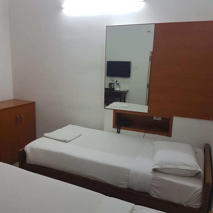 Hotel Surag Residency Tiruchirappalli Exterior foto