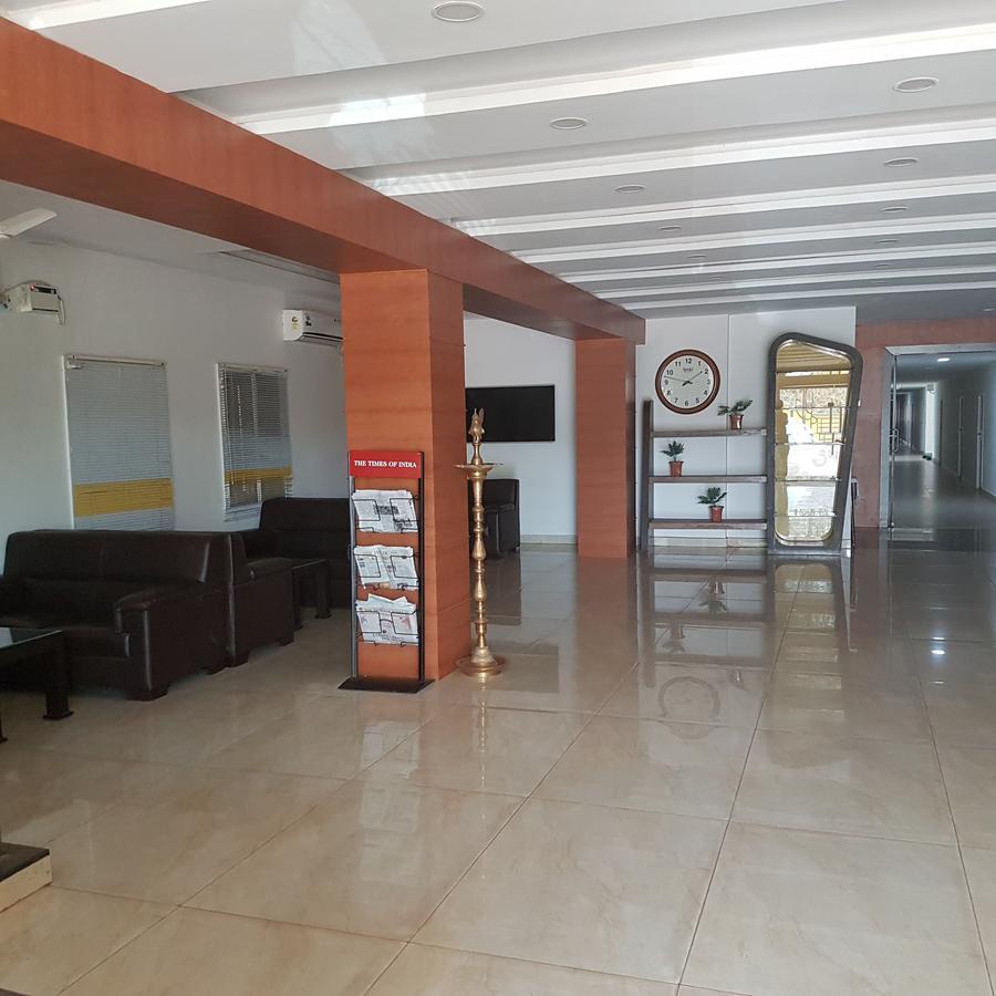 Hotel Surag Residency Tiruchirappalli Exterior foto